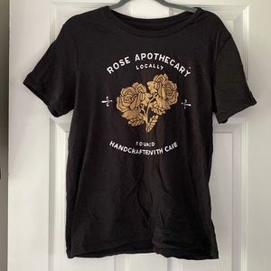 Schidtts creek rose apothecary tshirt